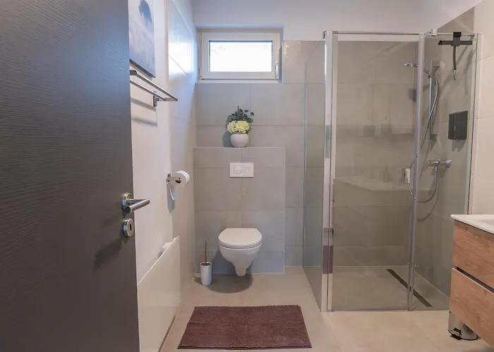 Toelgyes Вилла Кёсег